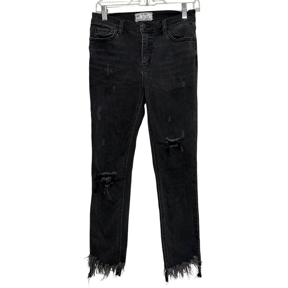 Free People black Great Heights frayed distressed skinny jeans. Size 26